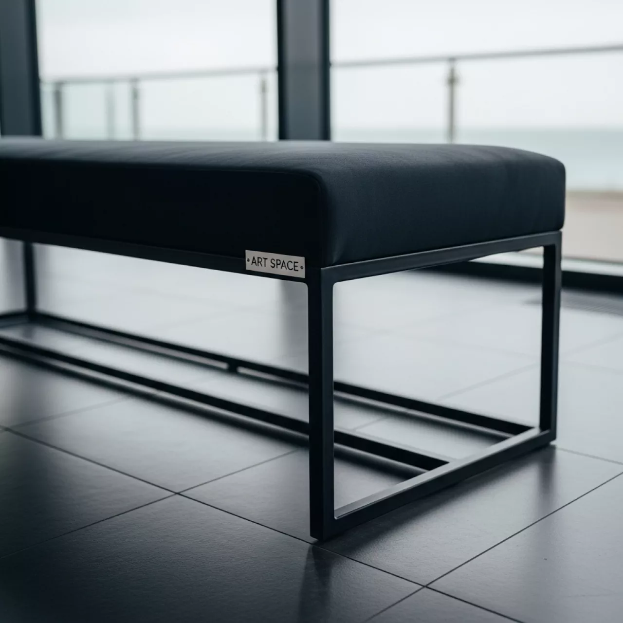 Аренда Банкетка Ричмонд на металлокаркасе черная на пляжных клубах Хосты — ART SPACE