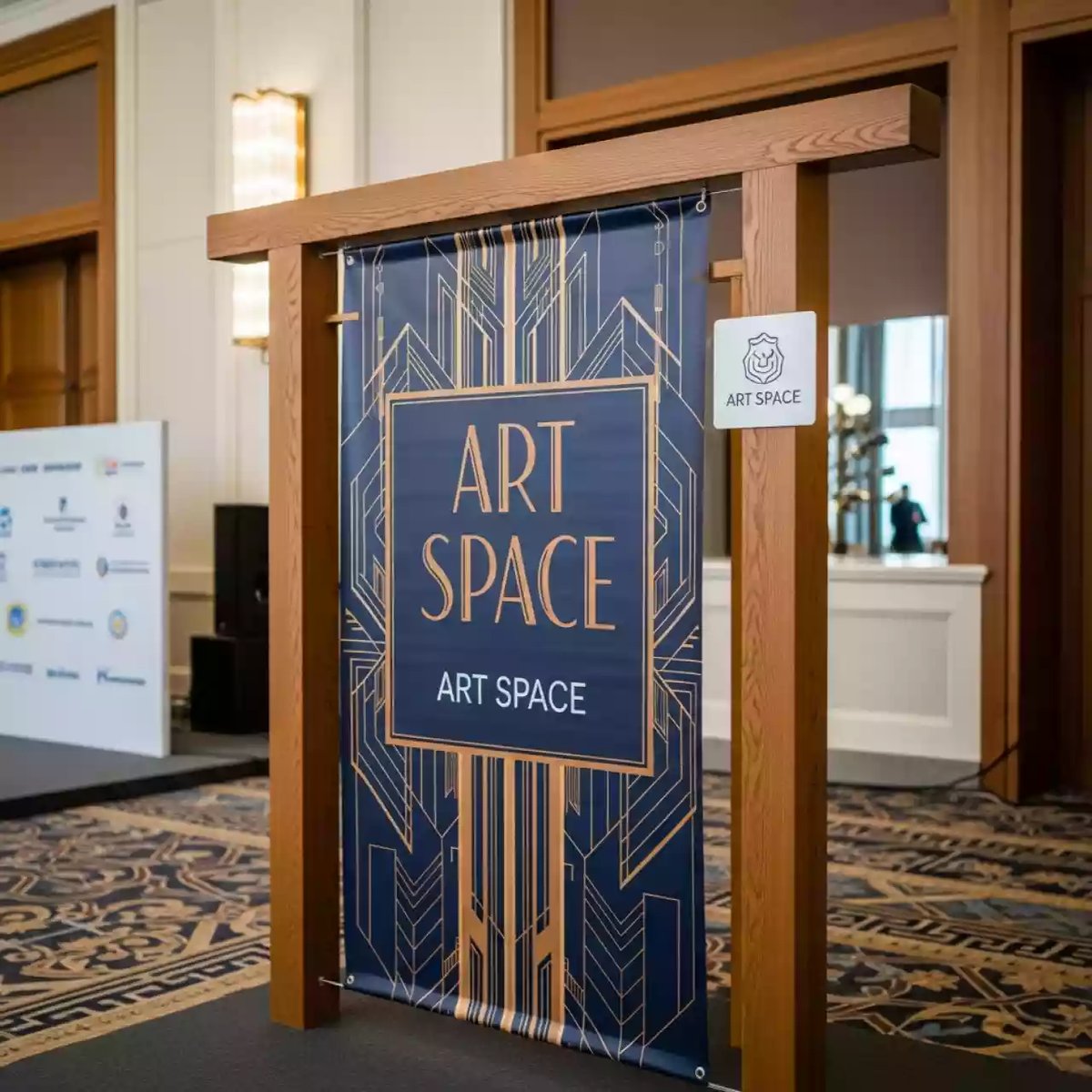 Аренда Баннер на брусе 3х2 м в City Park Hotel Sochi — ART SPACE
