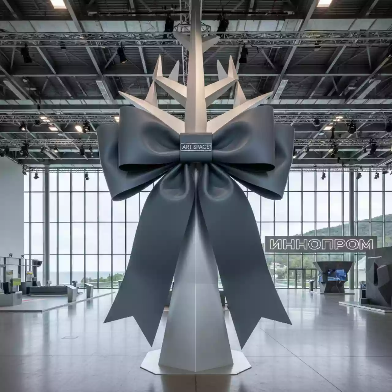 Аренда Бант новогодний для елки в комплексе «Дагомыс» — ART SPACE