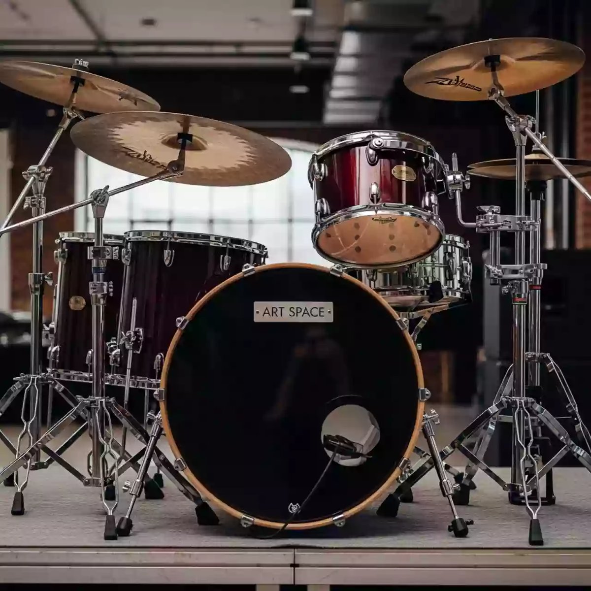 Аренда Барабанная установка DW Collector в Gamma Sirius — ART SPACE