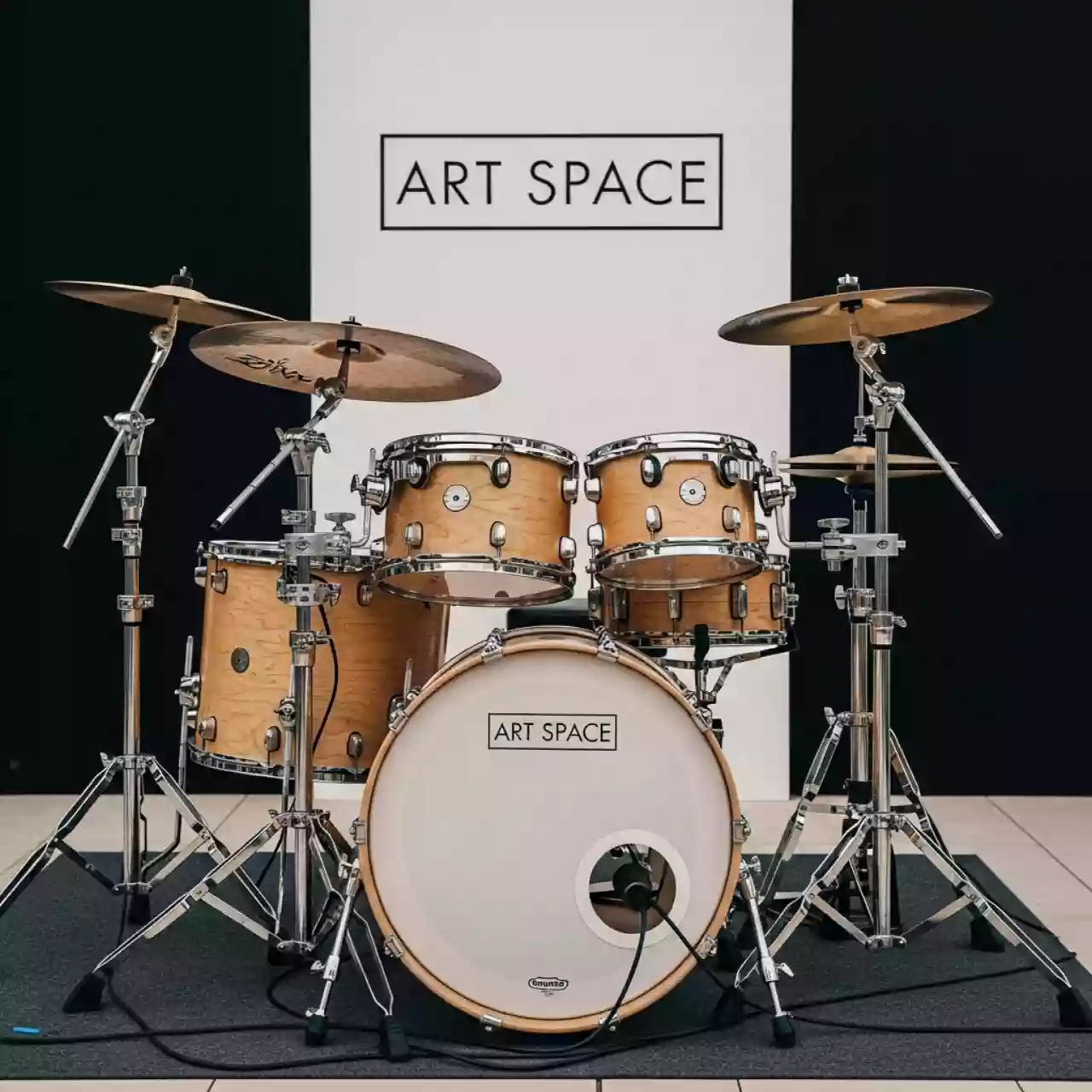 Аренда Барабанная установка Ludwig CS Custom в Courtyard by Marriott Sochi — ART SPACE