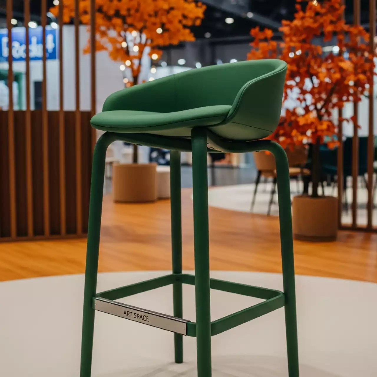 Аренда Барный стул Morbido зеленый в Сириус Арене — ART SPACE
