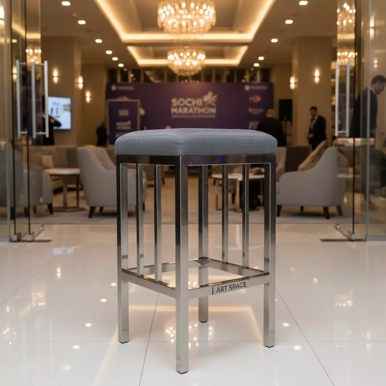 Аренда Барный стул серебристый с серой сидушкой Austin в Mercure Сочи Центр — ART SPACE