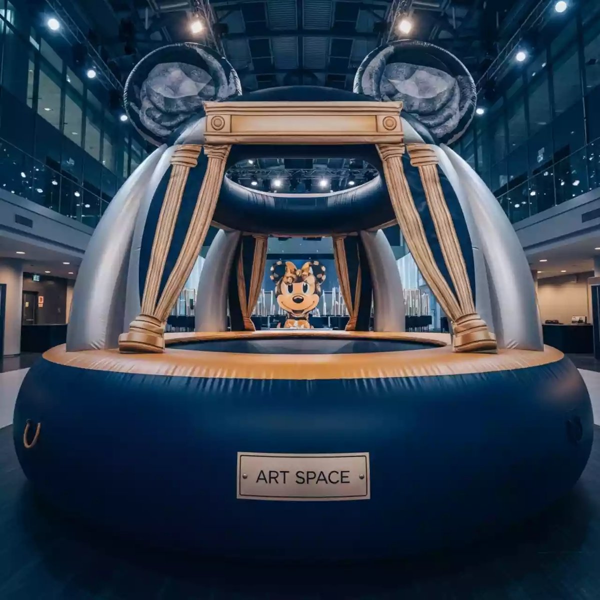 Аренда Батут Микки в Керлинговом центре «Ледяной куб» — ART SPACE