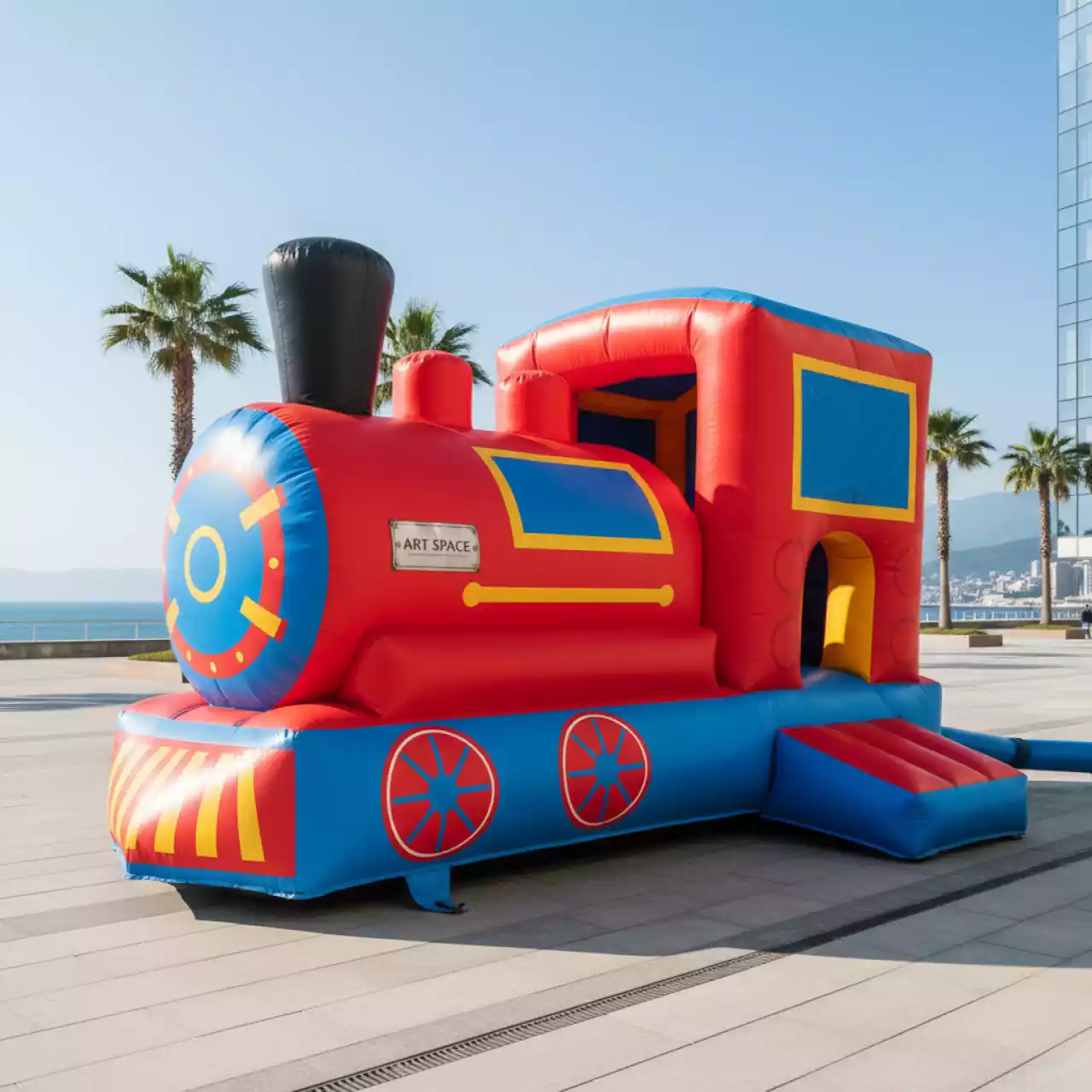 Аренда Батут надувной паровозик в Mercure Сочи Центр — ART SPACE