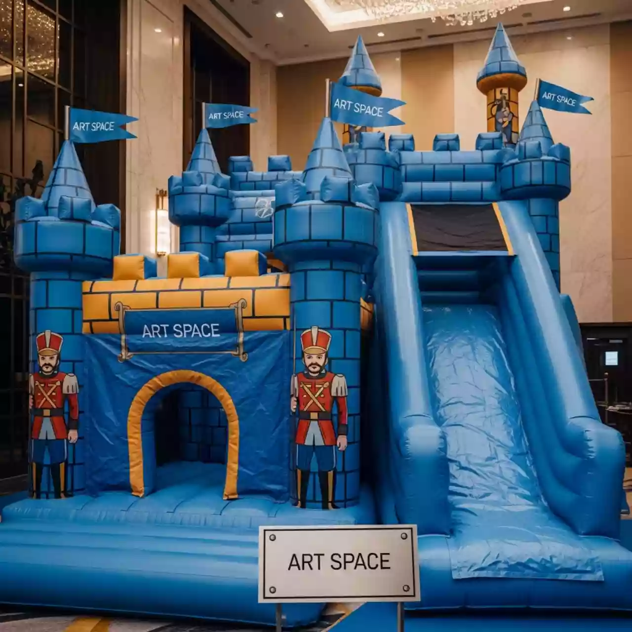 Аренда Батут с горкой Солдаты в отеле «Звездный» — ART SPACE