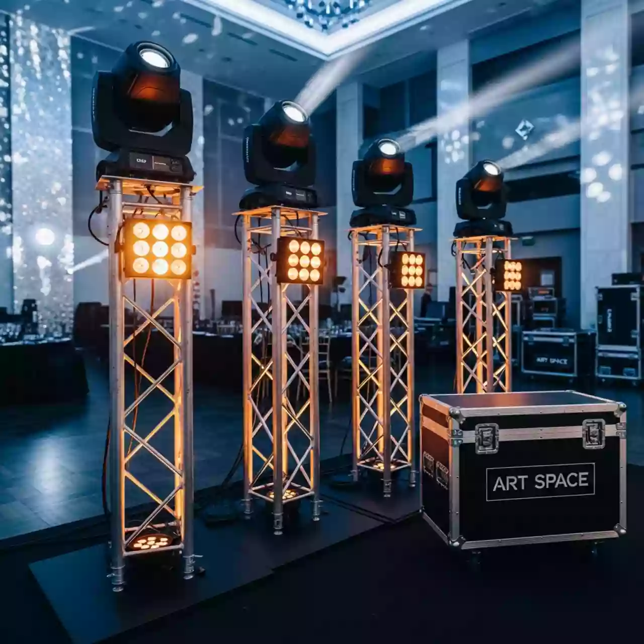 Аренда Блайндер светодиодный COB LED Blinder W 2х100W в Сочи Парк Отеле — ART SPACE