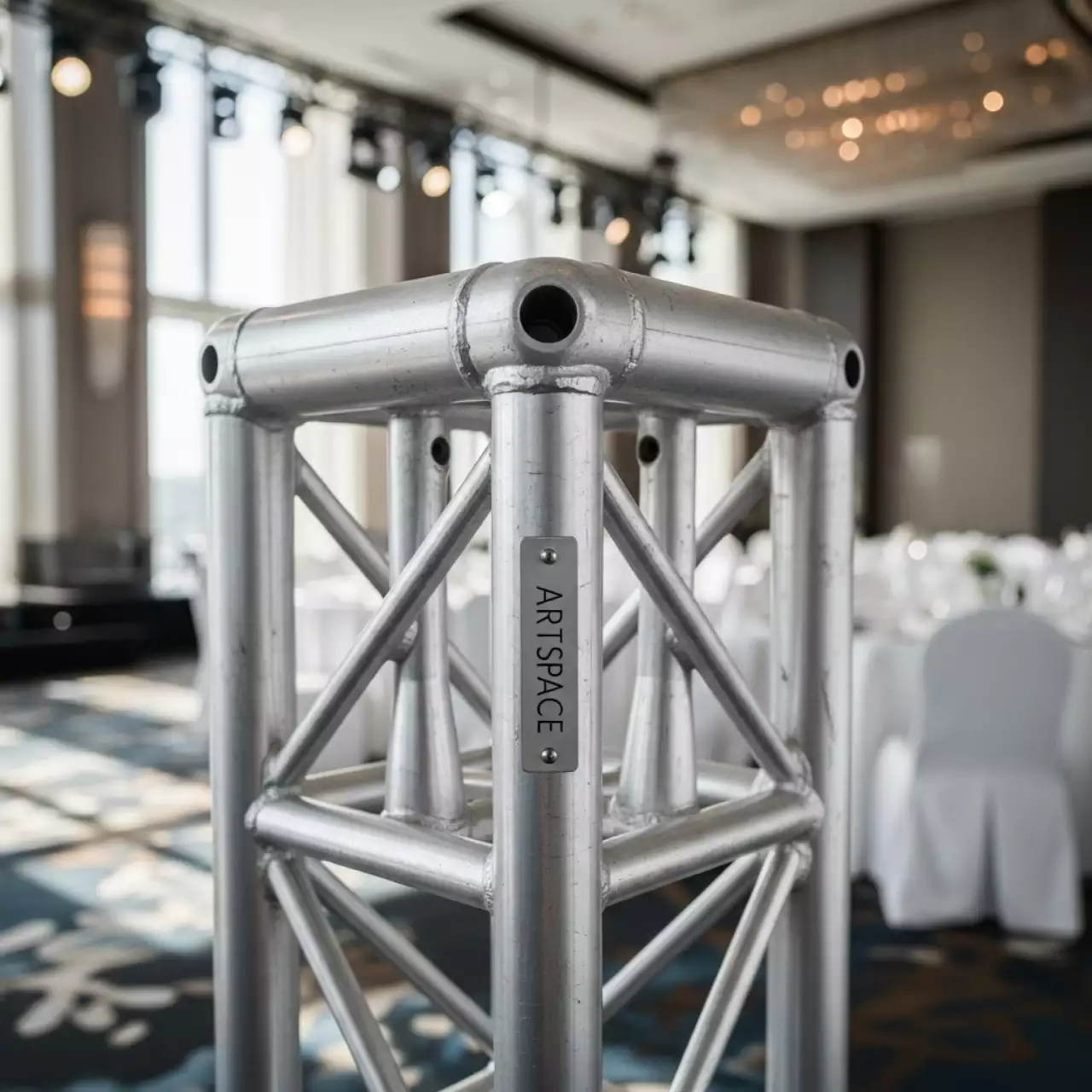 Аренда Блок угловой для ферм 290х290 мм в отеле Hyatt Regency Sochi — ART SPACE