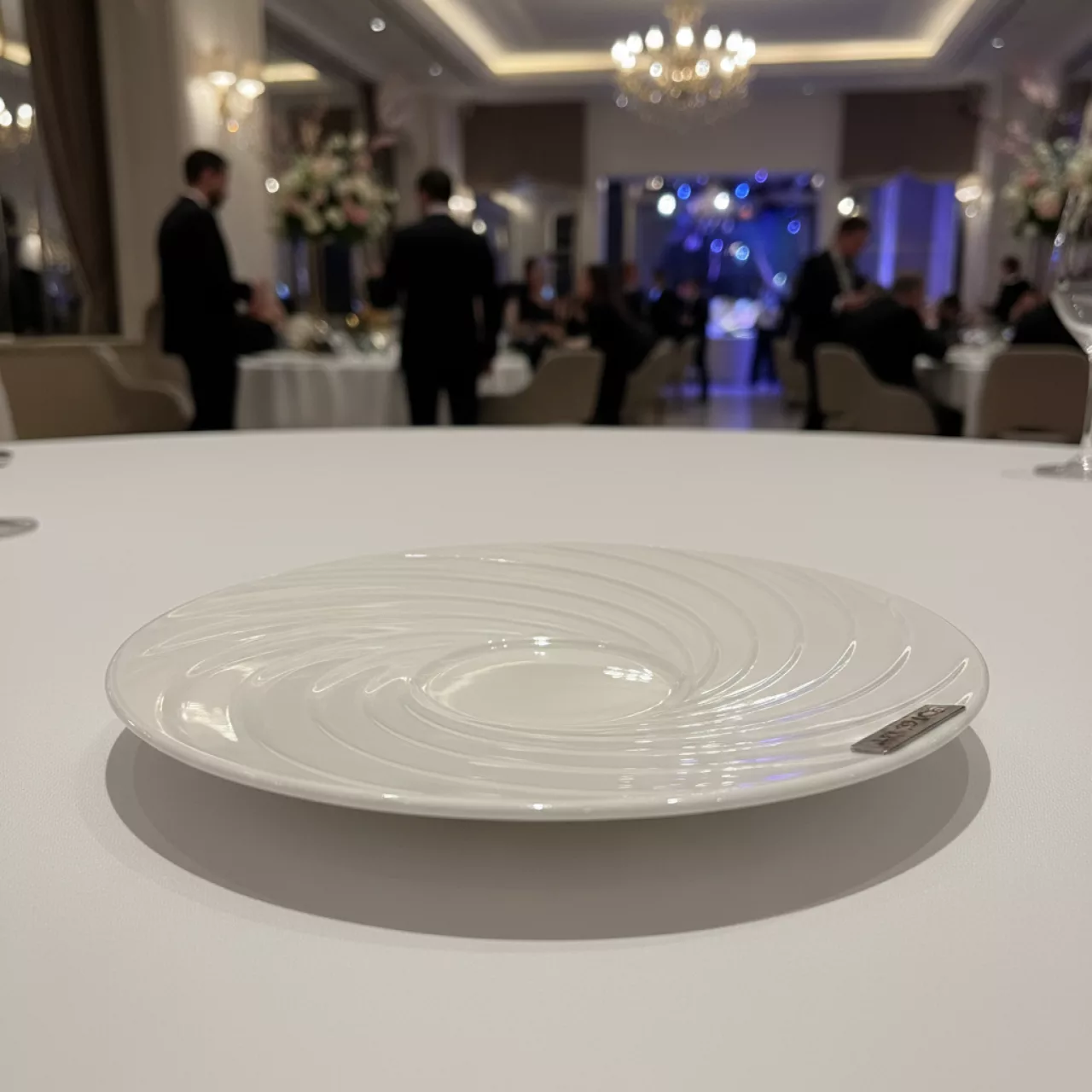 Аренда Блюдце для бульонной чашки Steelite Spyro 155 мм в ресторане «Brunello» — ART SPACE