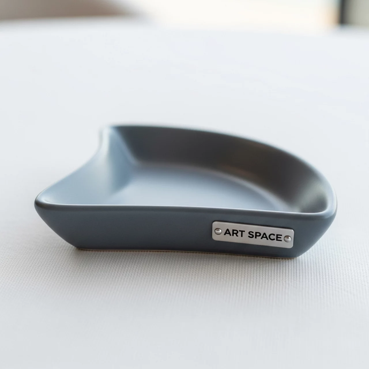 Аренда Блюдце для соуса серое 75х73х30 мм в зале «Чайка» (Морпорт) — ART SPACE