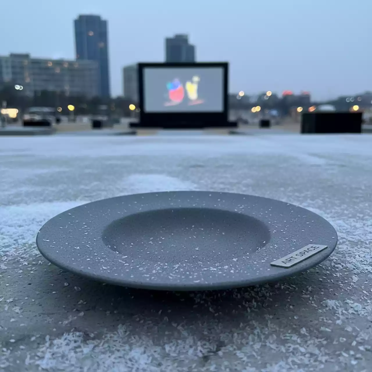 Аренда Блюдце для суповой чашки Kunst Werk на пляже «Ривьера» — ART SPACE