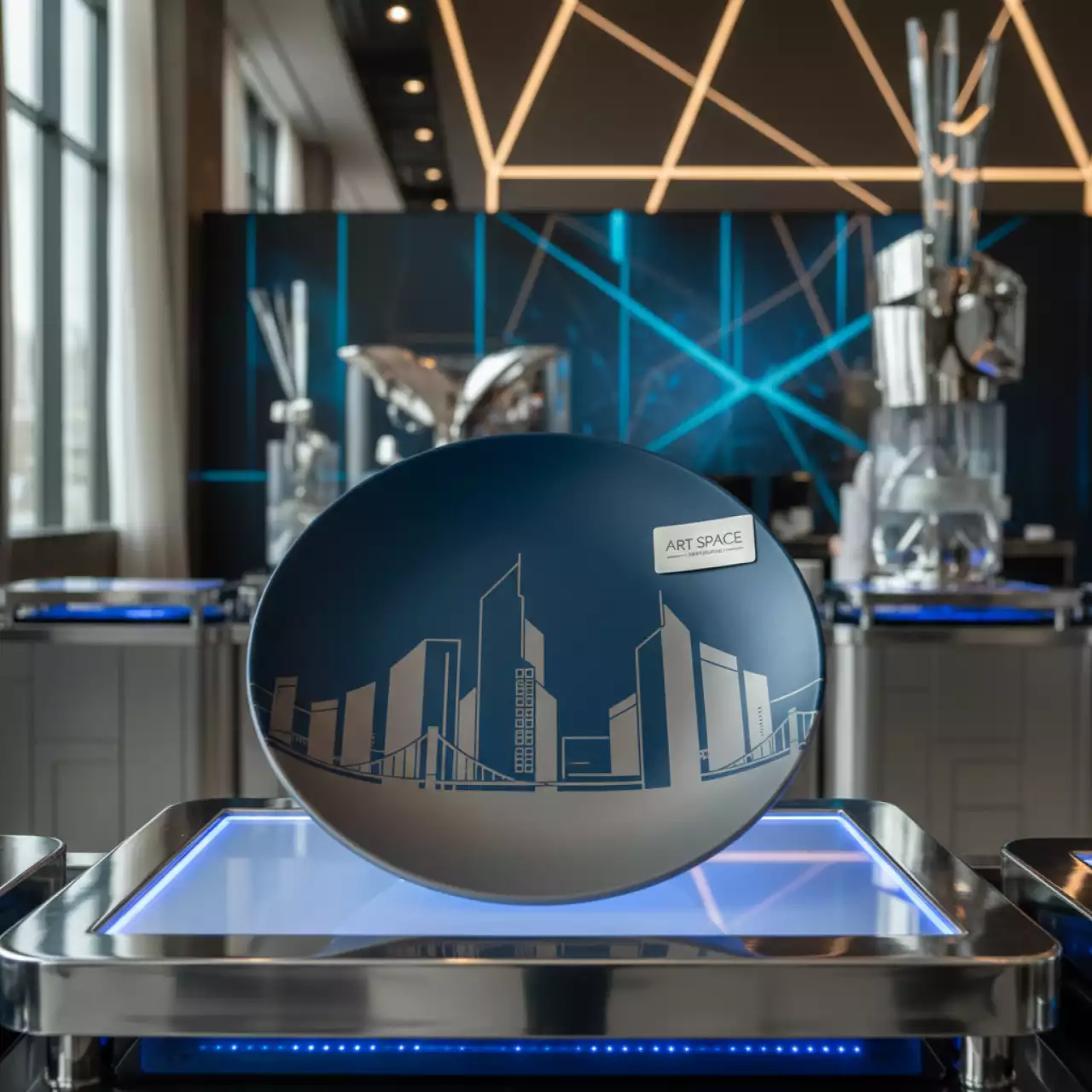 Аренда Блюдо круглое D 37 см в казино «Сочи» — ART SPACE