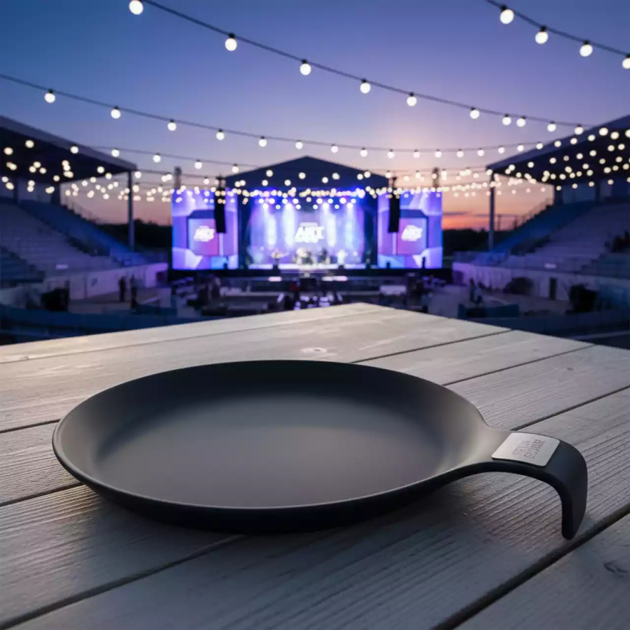 Аренда Блюдо круглое с ручкой D 18,5 см в Керлинговом центре «Ледяной куб» — ART SPACE