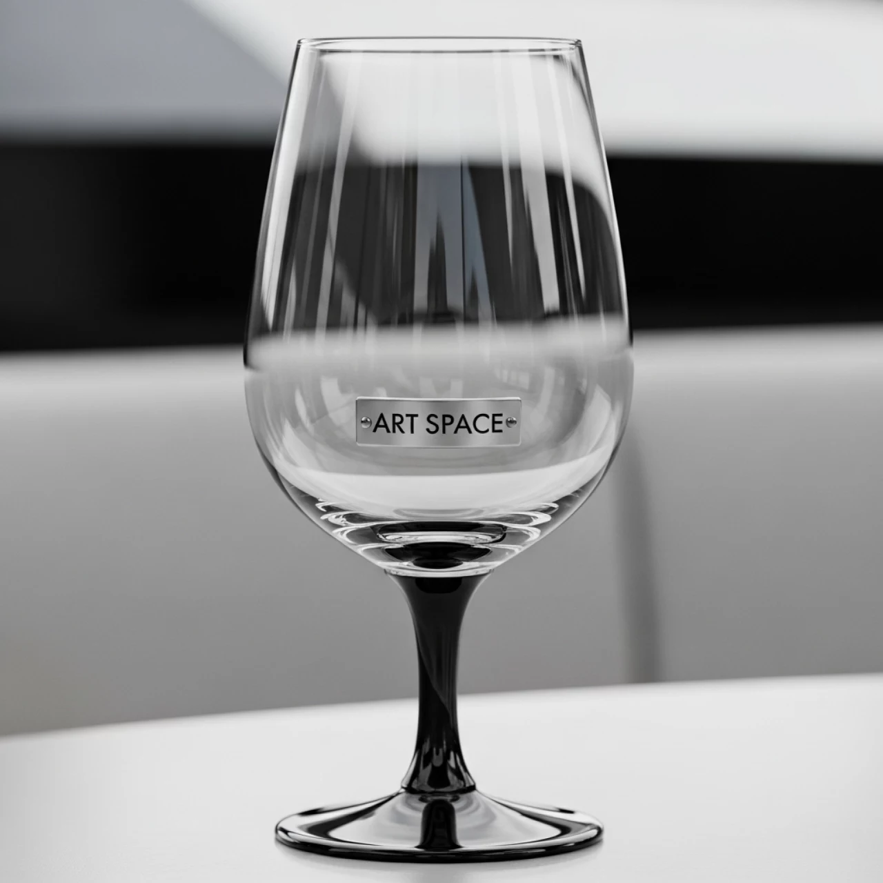 Аренда Бокал для вина Тринити Dark 300 мл стекло на VIP-яхте (Имеретинский порт) — ART SPACE
