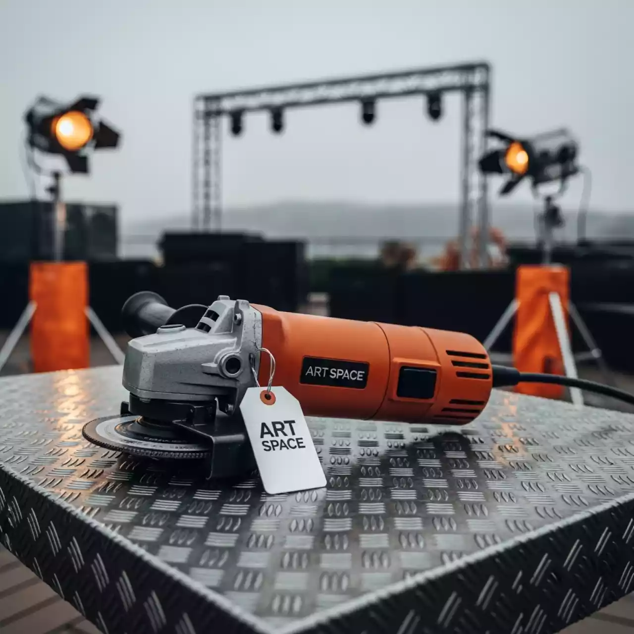 Аренда Болгарки УШМ щеточные в Grand Karat Sochi — ART SPACE