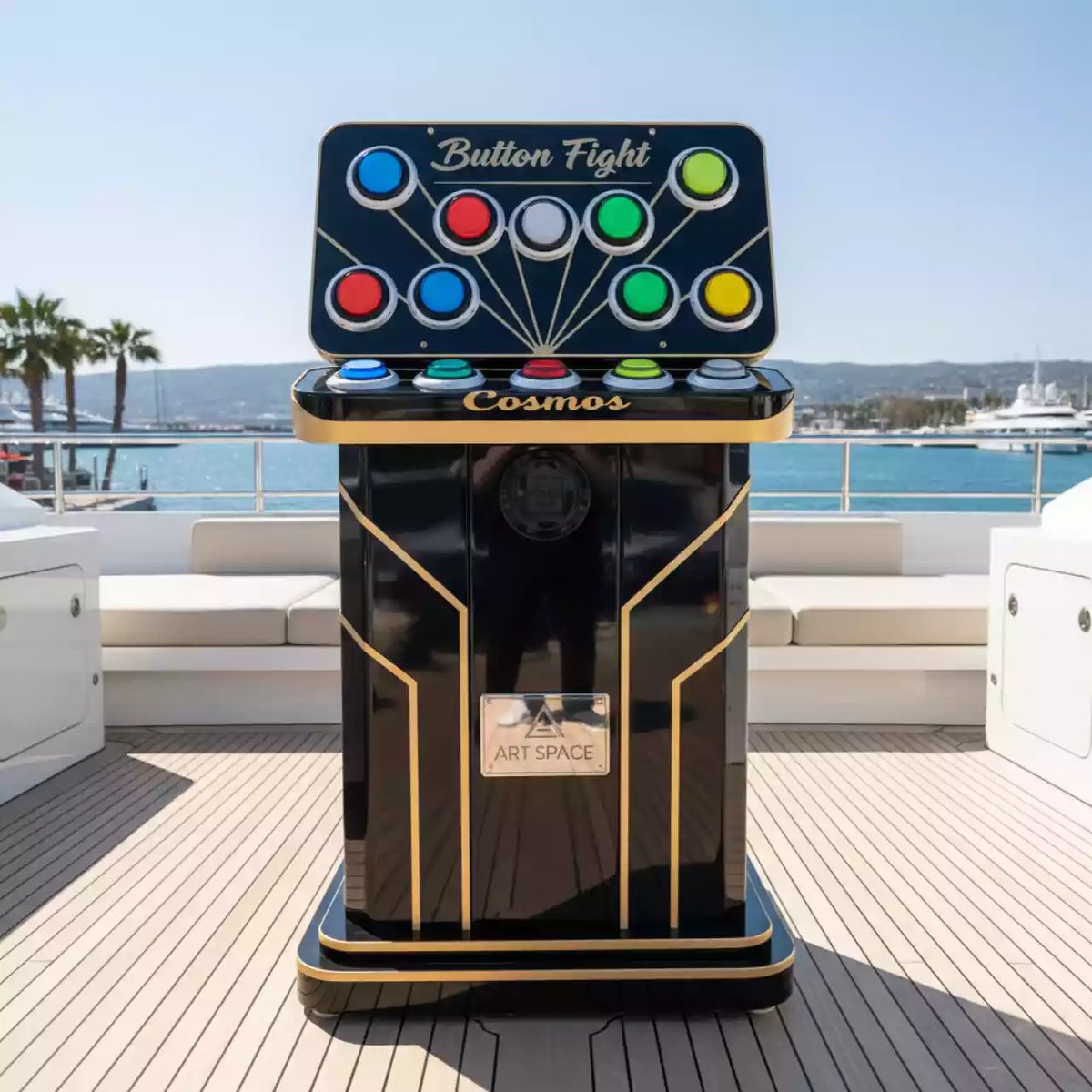 Аренда Бой кнопочный "Космос" на VIP теплоходе (Морпорт Сочи) — ART SPACE
