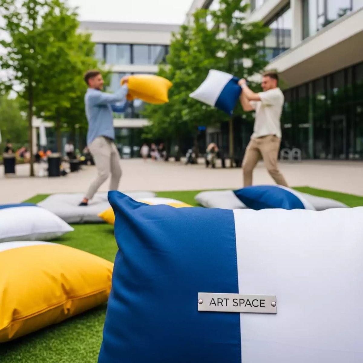Аренда Бой подушками в Университете «Сириус» — ART SPACE