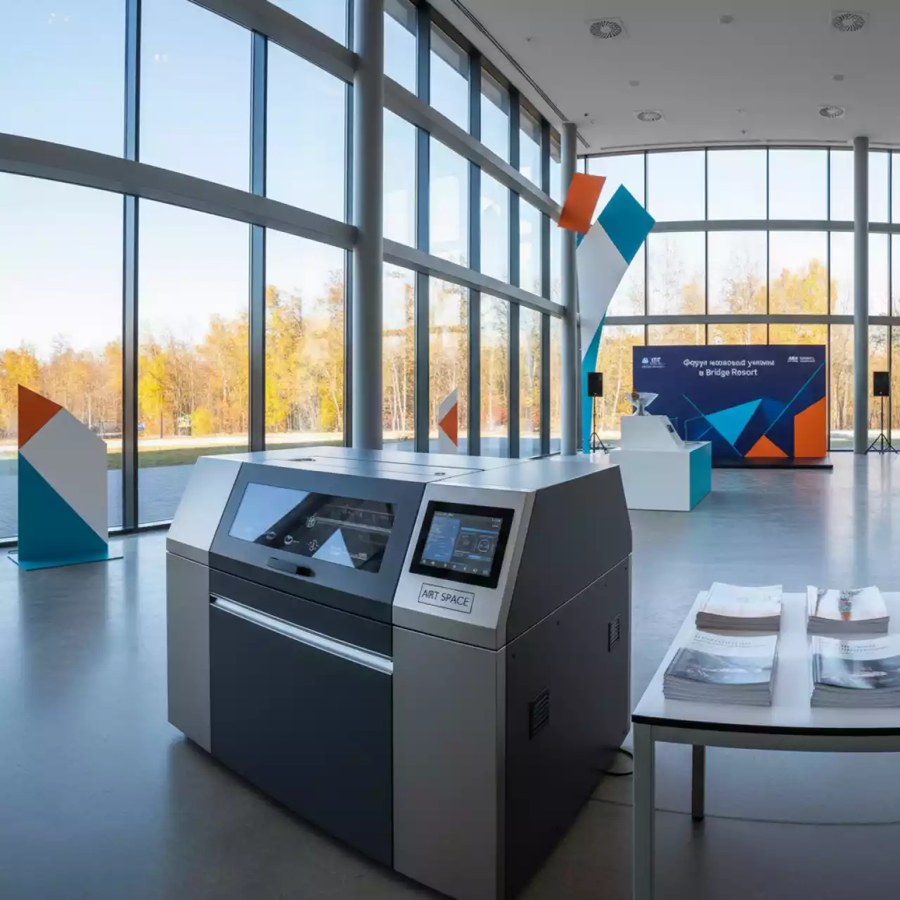 Аренда Буклетмейкер MAMO SQ 320 Digit в Bridge Resort — ART SPACE