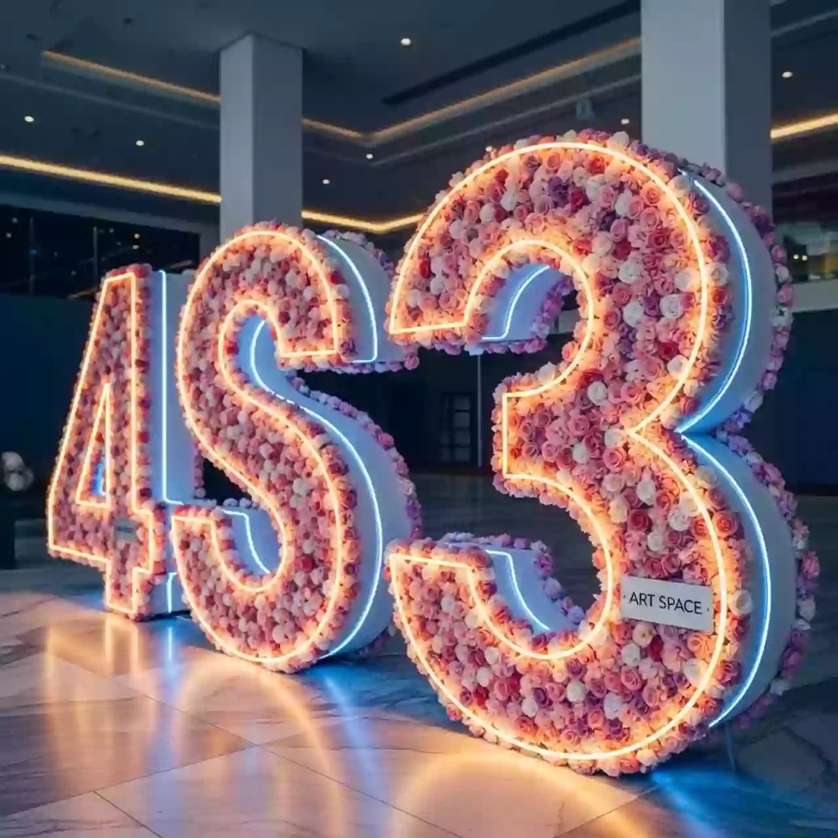 Аренда Буквы и цифры световые из цветов с подсветкой в Stella di Mosca — ART SPACE