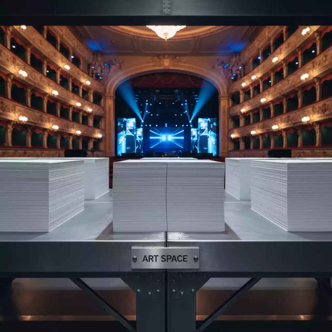 Аренда Бумага DNS Premium 135 м² SRA3 320х450 мм в Зимнем театре — ART SPACE