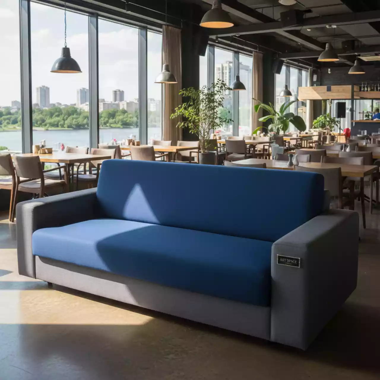 Аренда Чехол для софы 240х90 см в ресторане «Паруса» — ART SPACE