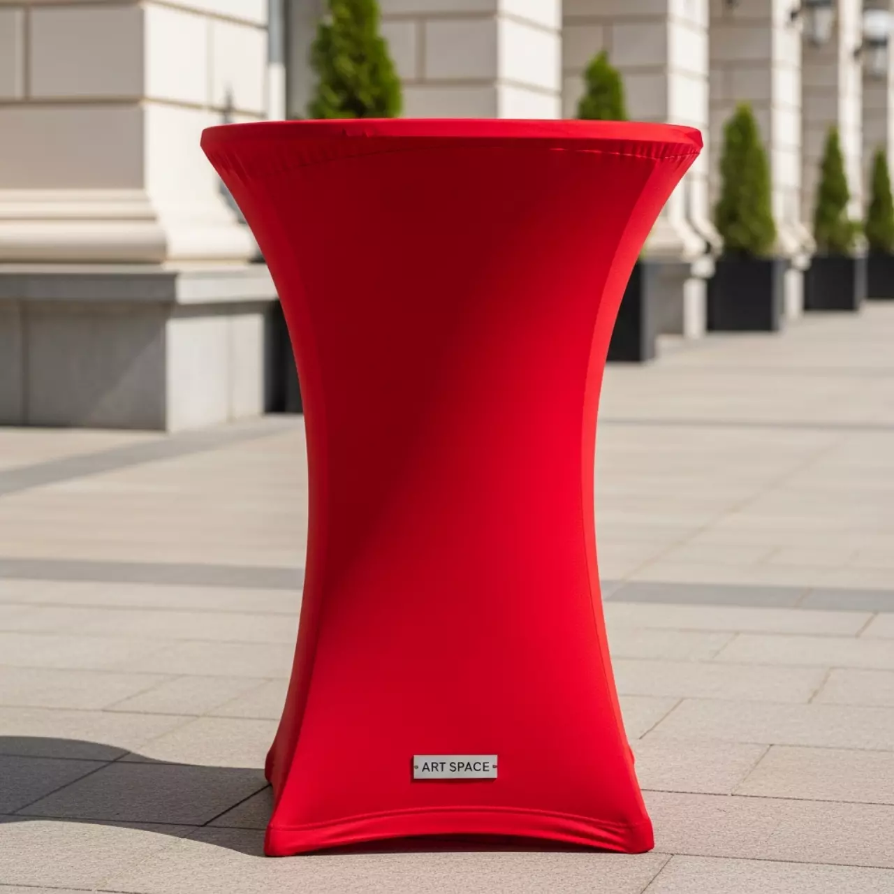 Аренда Чехол стрейч для коктейльного стола 110х70 красный в ресторане «Сыроварня» — ART SPACE