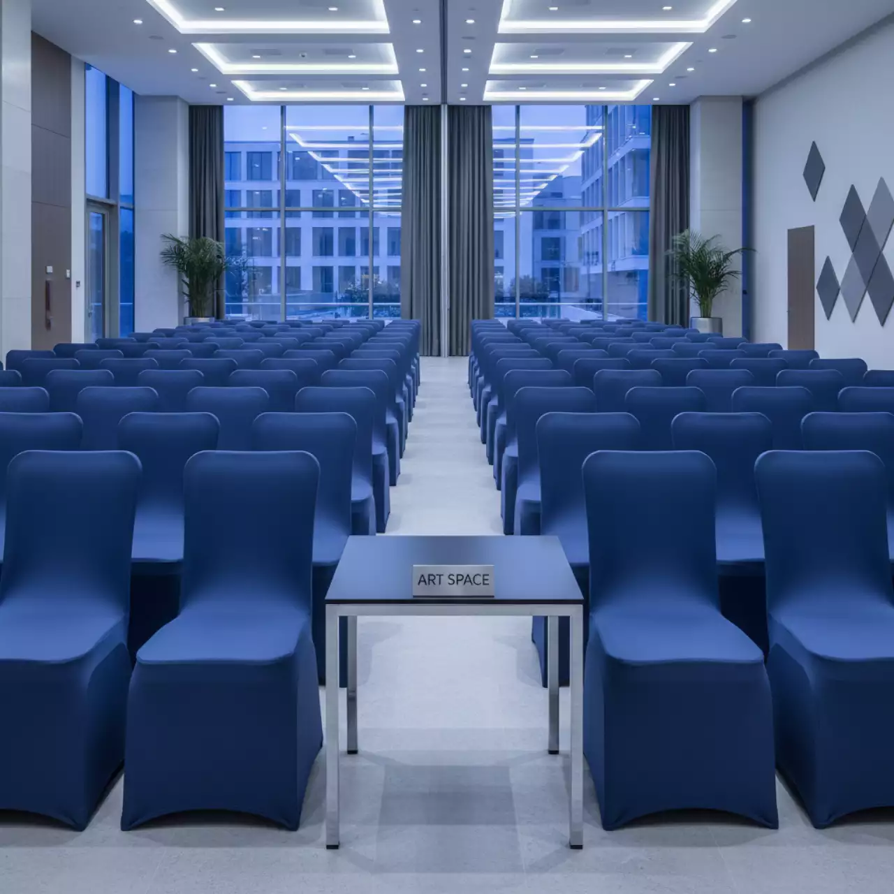 Аренда Чехол стрейч на стул лазурный в Radisson Blu Resort & Congress Centre — ART SPACE