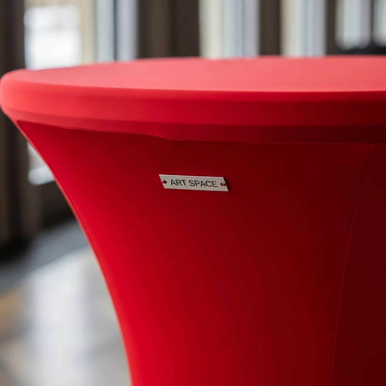 Аренда Чехол стрейчевый для прямоугольного стола 180х75 см красный в ресторане «La Terrazza» — ART SPACE