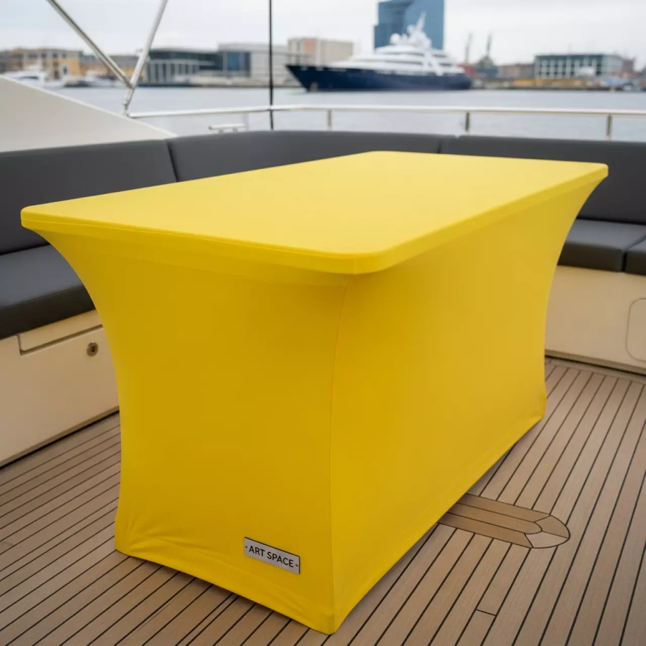 Аренда Чехол стрейчевый для прямоугольного стола желтый 180х75 см на VIP-яхте (Имеретинский порт) — ART SPACE