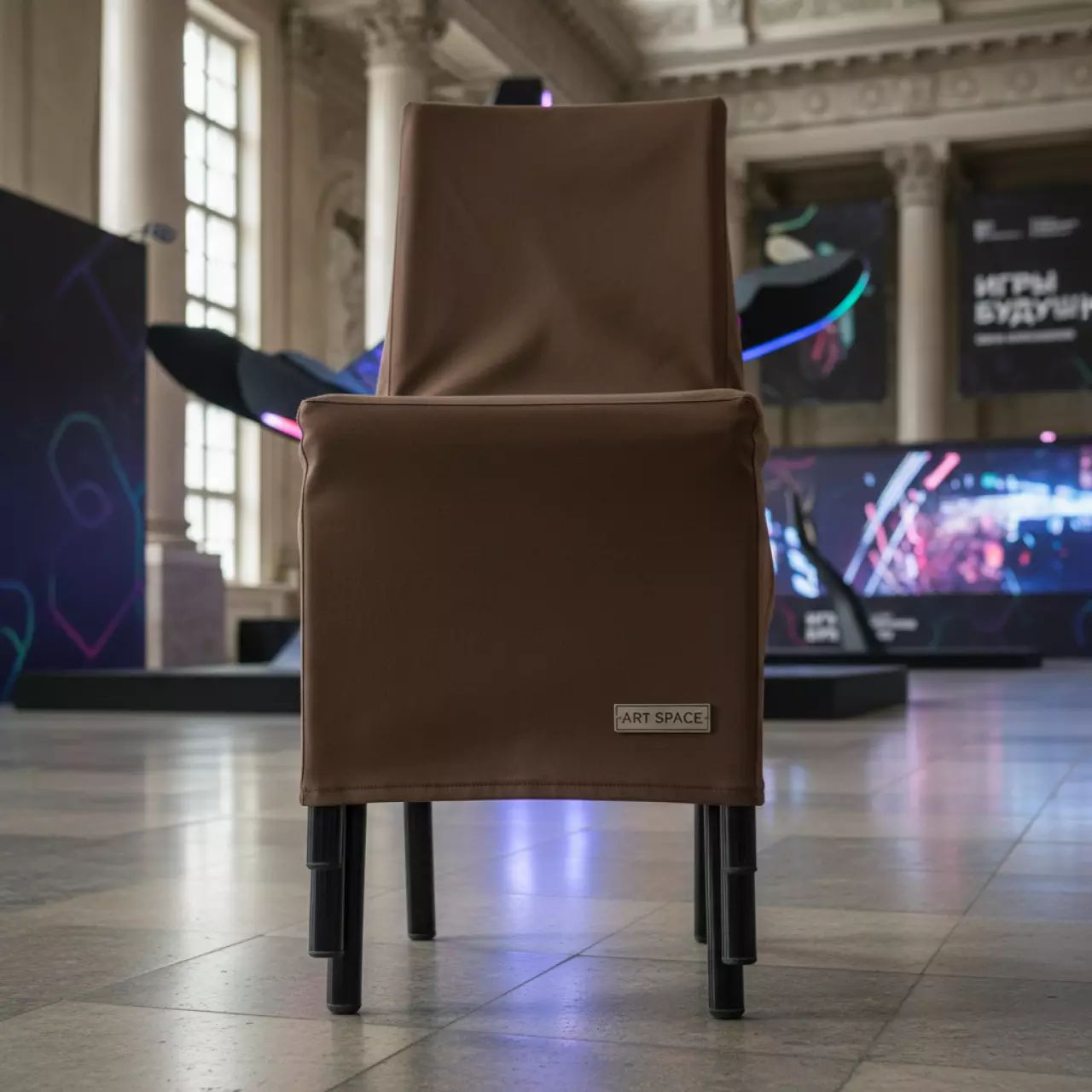 Аренда Чехол транспортировочный для 5 стульев коричневый в усадьбе Голицына — ART SPACE