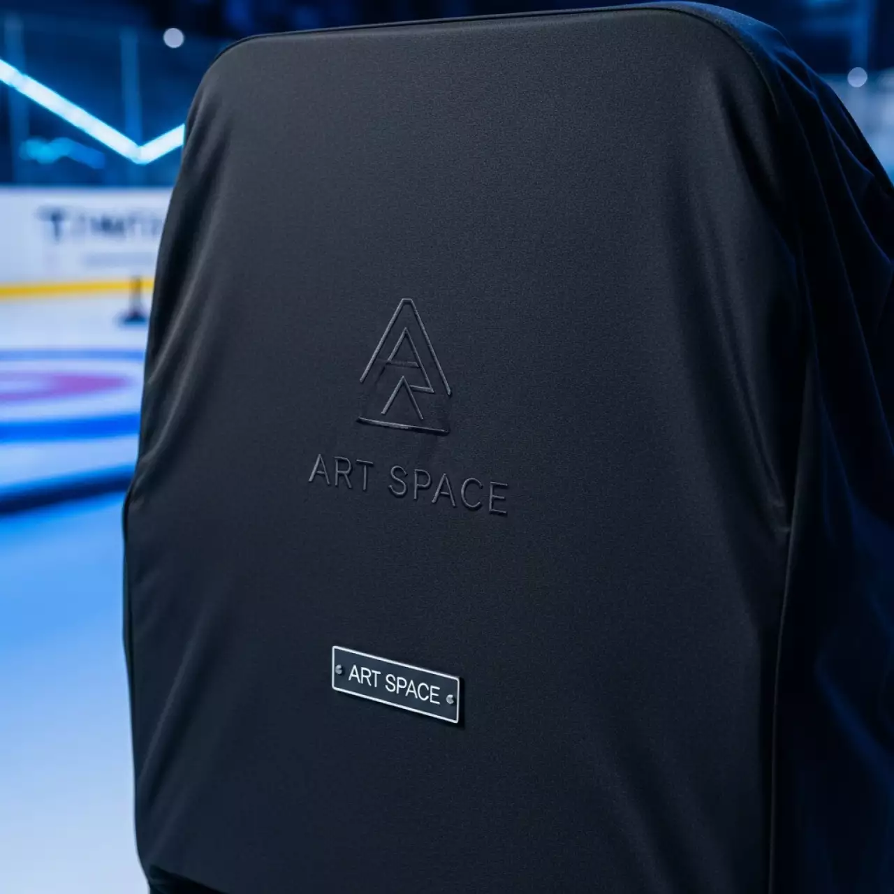 Аренда Чехол транспортировочный на 10 стульев черный 420 DEN в Керлинговом центре «Ледяной куб» — ART SPACE