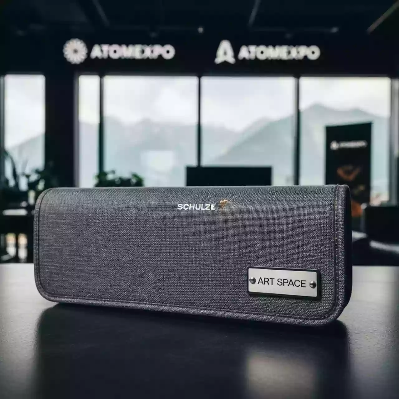 Аренда Чехол защитный Schulze для рабочего стола тканевый 40х50 см в Rixos Krasnaya Polyana — ART SPACE