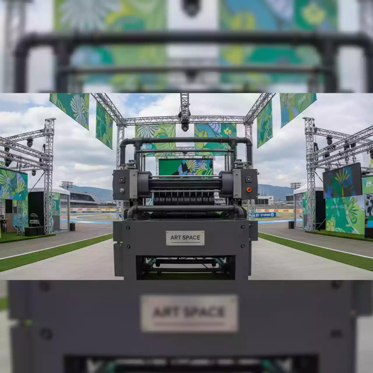 Аренда Чернила для плоттеров Bordeaux Plasma UV LED MK120 black с чипом на Сочи Автодроме — ART SPACE