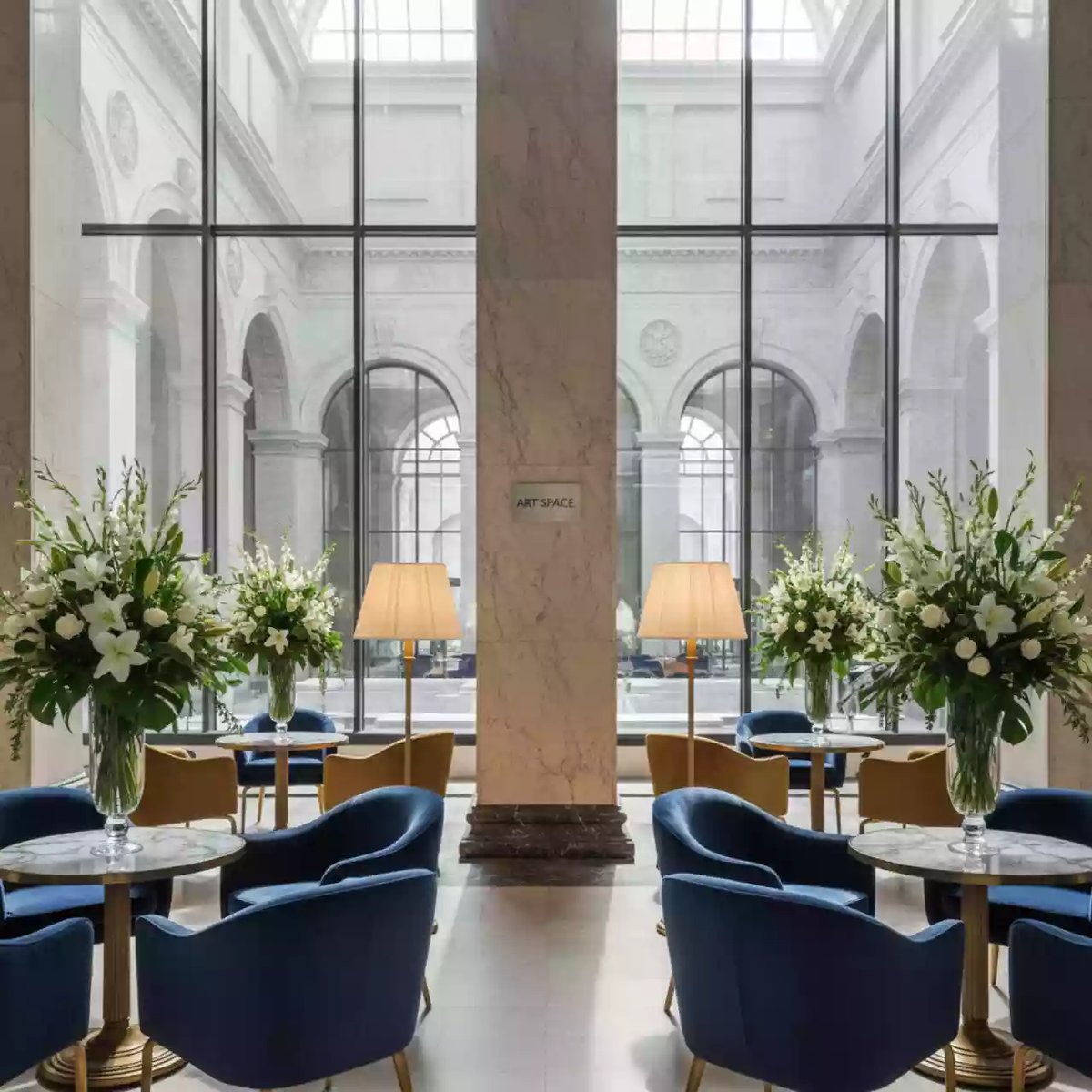 Аренда Декор для ретро вечеринки в Университете «Сириус» — ART SPACE