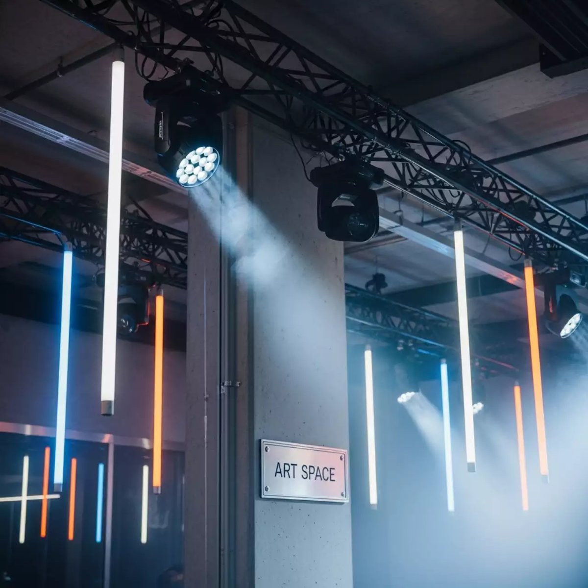 Аренда Декор световой банкетного зала Рандеву на Сочи Автодроме — ART SPACE