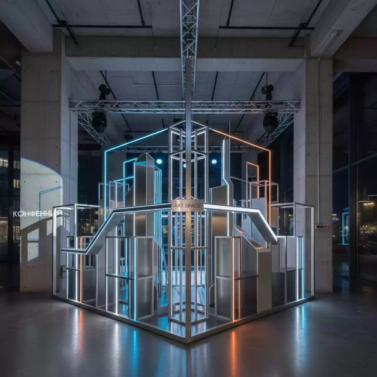 Аренда Декорации для оформления в ресторане «Баран-Рапан» — ART SPACE