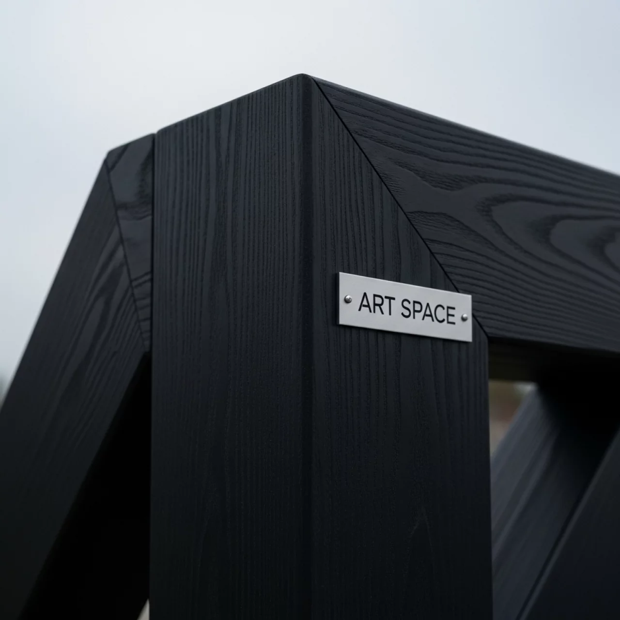 Аренда Деревянный черный Omega Sirius — ART SPACE