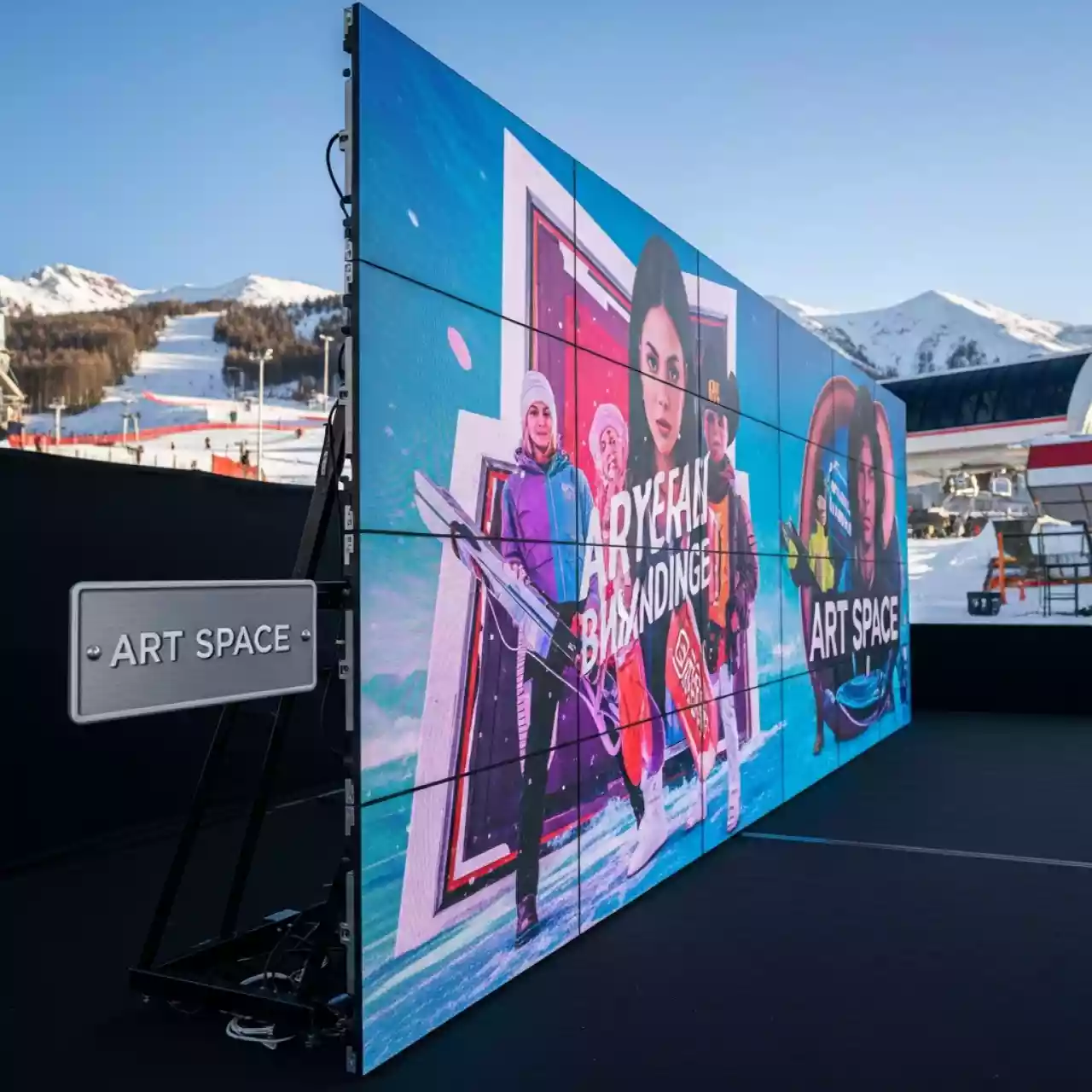 Аренда Дисплей videowall LED 55" на курорте «Газпром» (Альпика) — ART SPACE
