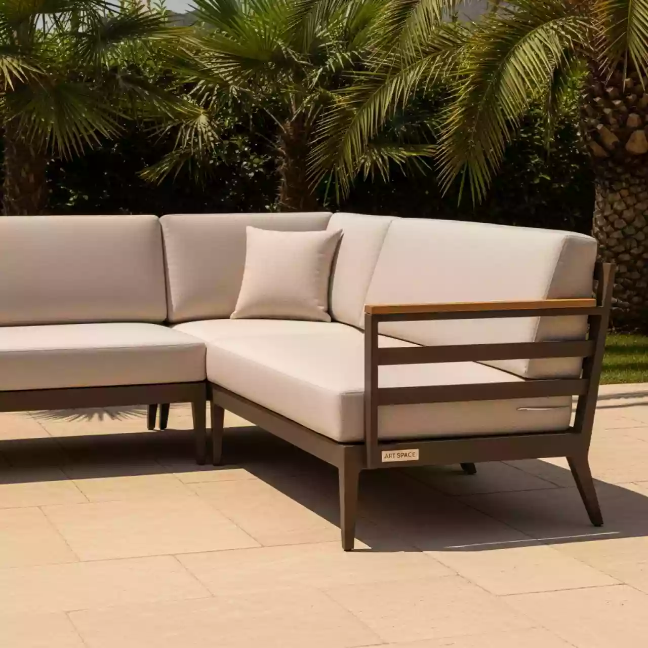 Аренда Диван бежевый коричневый алюминий левый Stockholm в Rodina Grand Hotel & SPA — ART SPACE