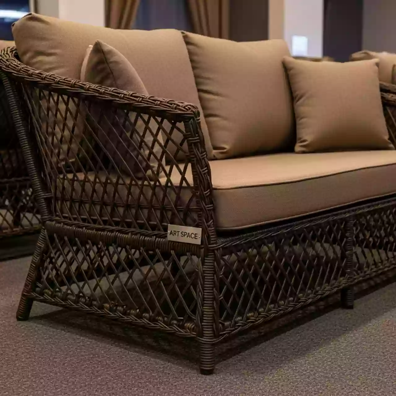 Аренда Диван двухместный из искусственного ротанга ЛАТТЕ коричневый в отеле Hyatt Regency Sochi — ART SPACE