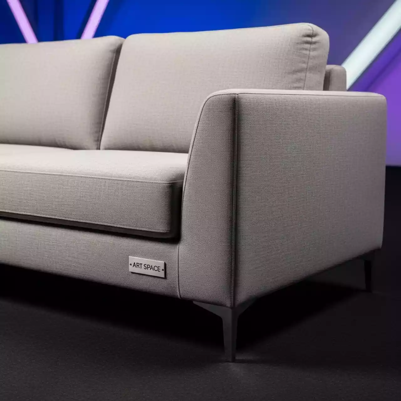 Аренда Диван двухместный Loca Sofa LS 02 в ледовом дворце «Роза Хутор» — ART SPACE