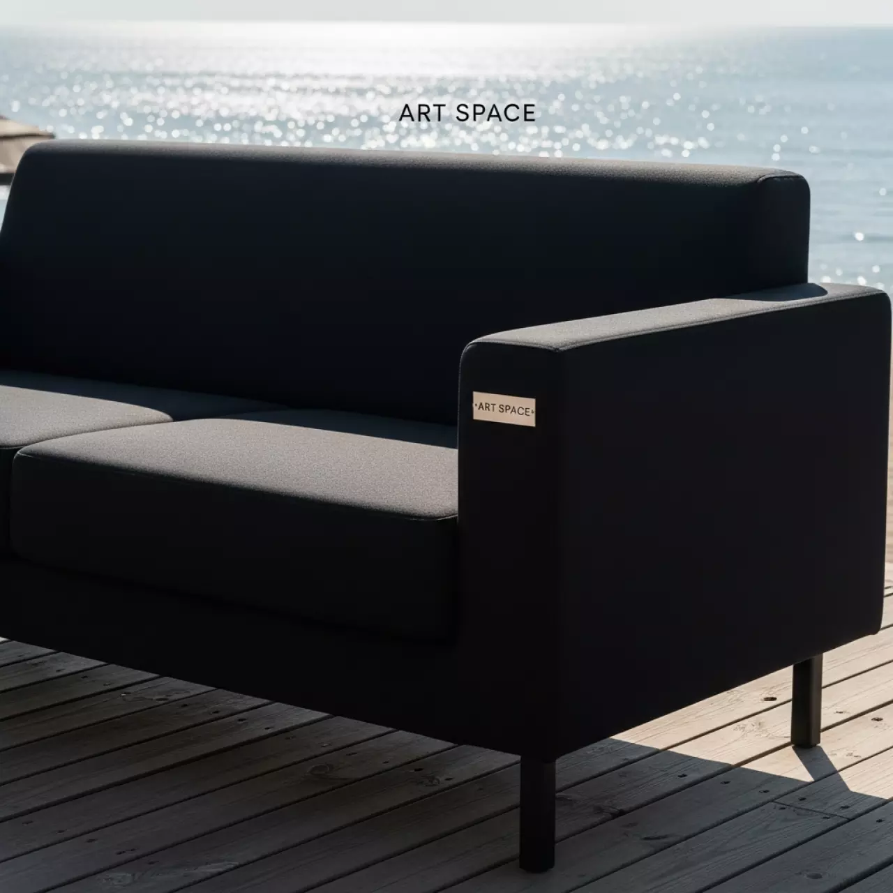Аренда Диван двухместный Модест черный на пляжных клубах Хосты — ART SPACE