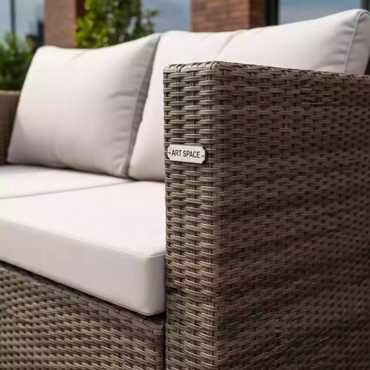 Аренда Диван Капучино из искусственного ротанга трехместный коричневый на пляжных клубах Хосты — ART SPACE