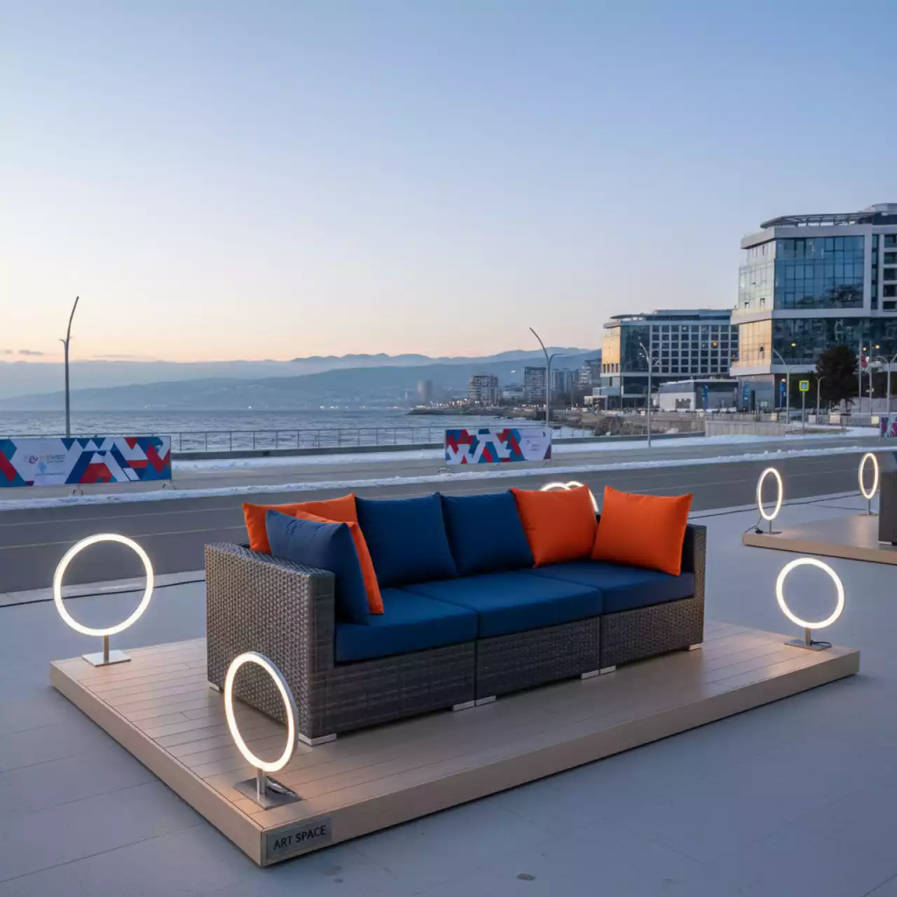 Аренда Диван плетеный с подушками Patio в Bridge Resort — ART SPACE