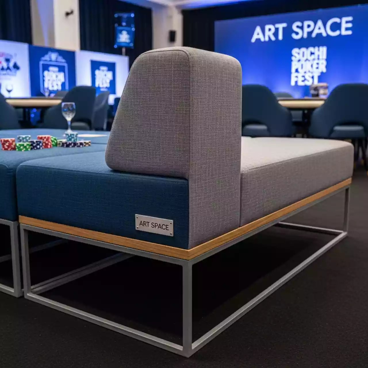 Аренда Диван скамья Лофт в Гранд Отель Сочи — ART SPACE