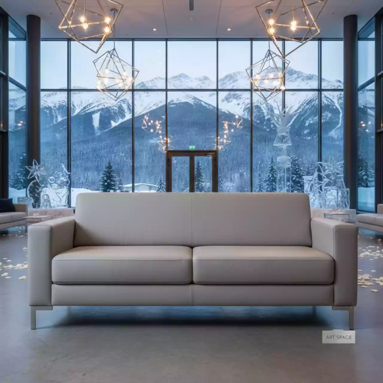 Аренда Диван Торонто кожзам Galaxy Light Grey хромированные ножки в Golden Tulip Rosa Khutor — ART SPACE