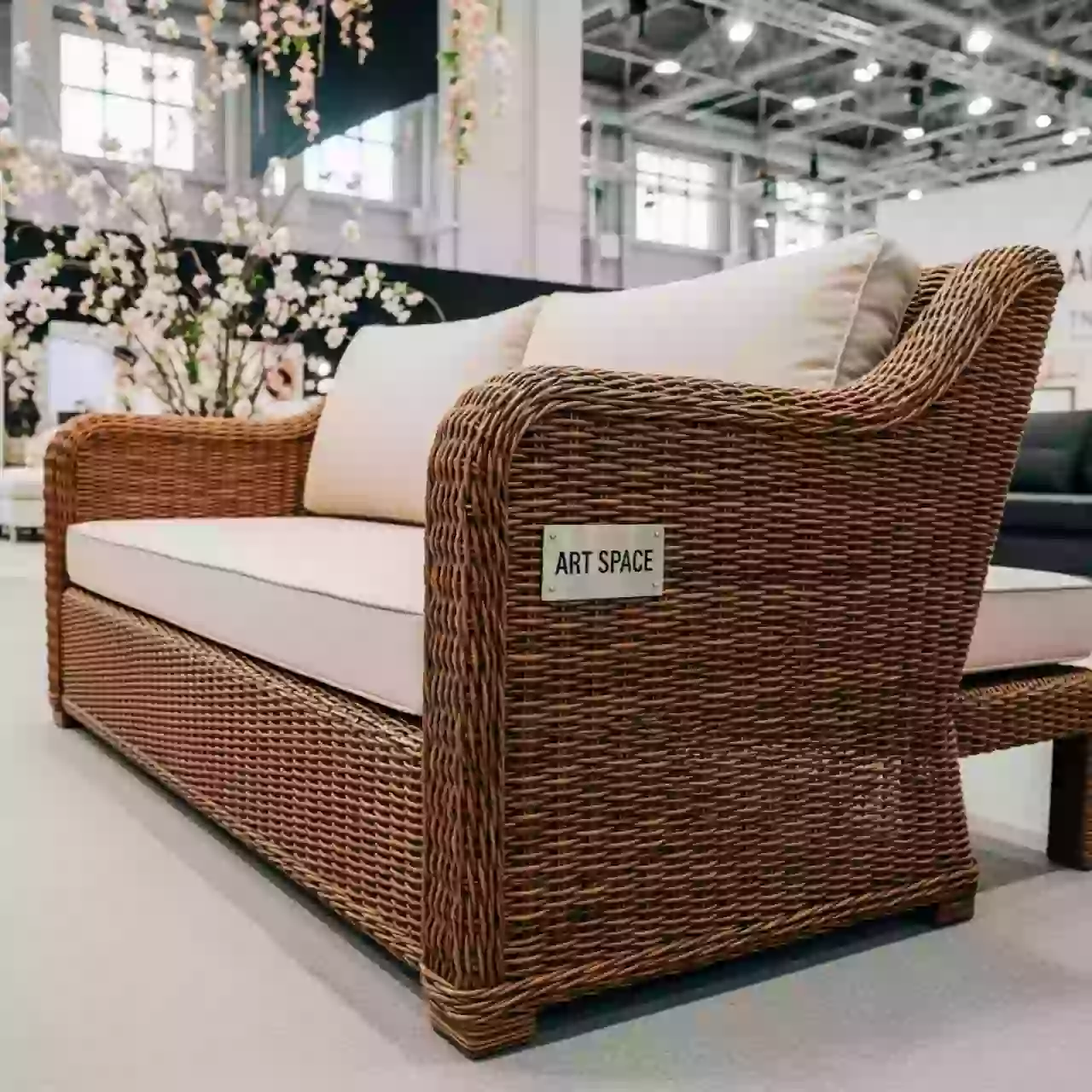 Аренда Диван трансформирующийся Лунго ротанг гиацинт коричневый в санатории «Заполярье» — ART SPACE
