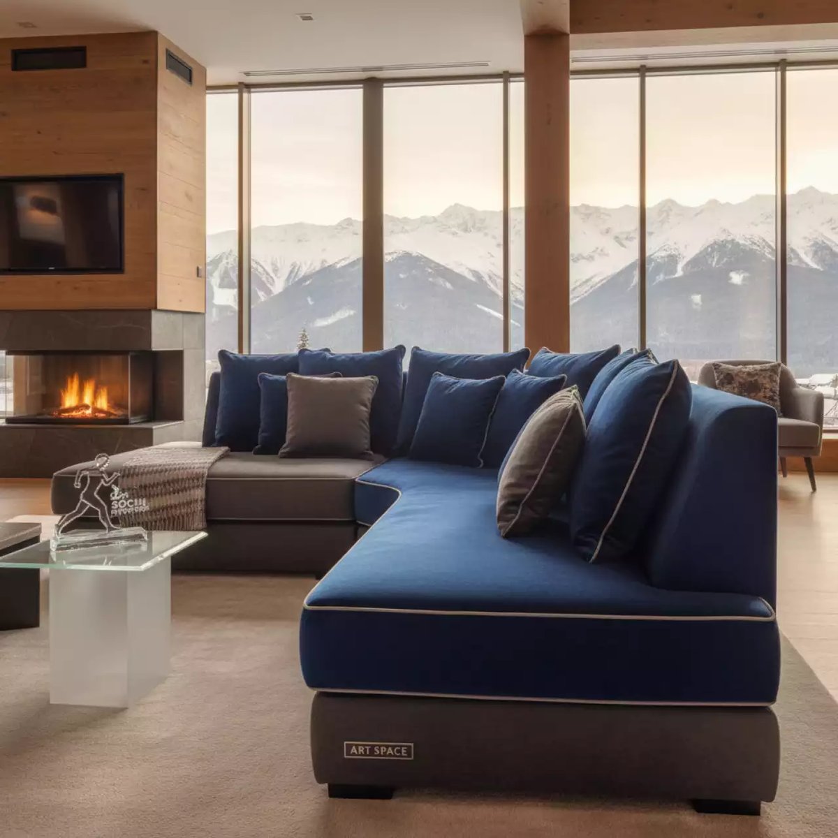 Аренда Диван угловой с подушками Nolita Sofa в Поляна 1389 Отель и Спа — ART SPACE