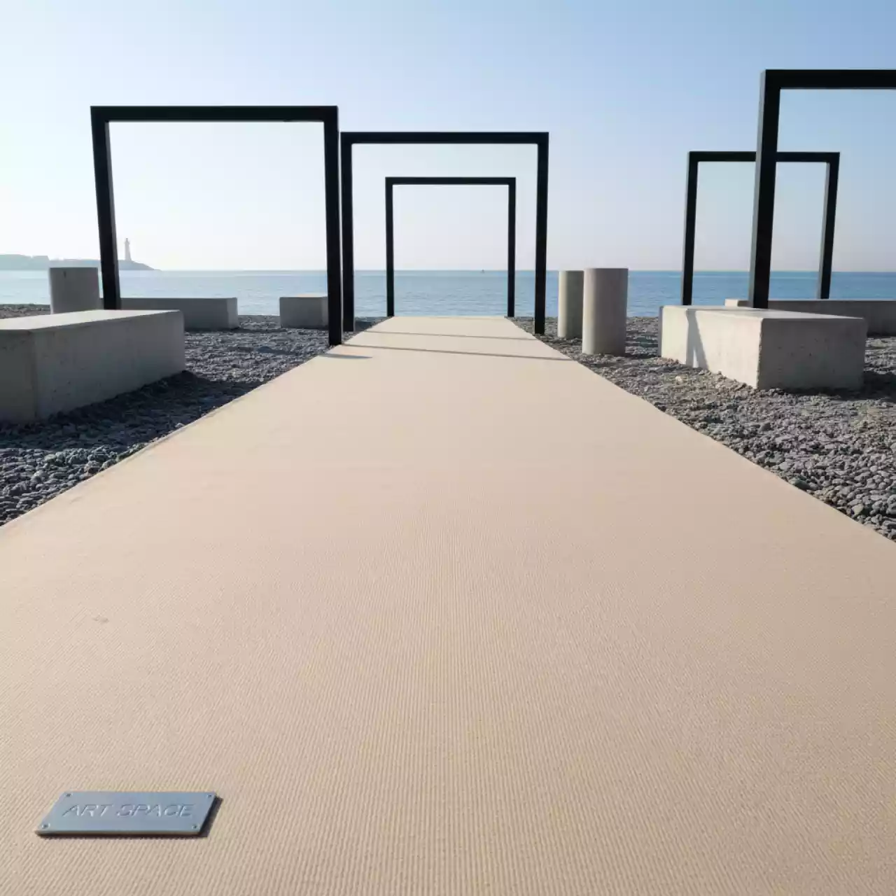 Аренда Дорожка габардин бежевая 1,5 м на пляже «Маяк» — ART SPACE