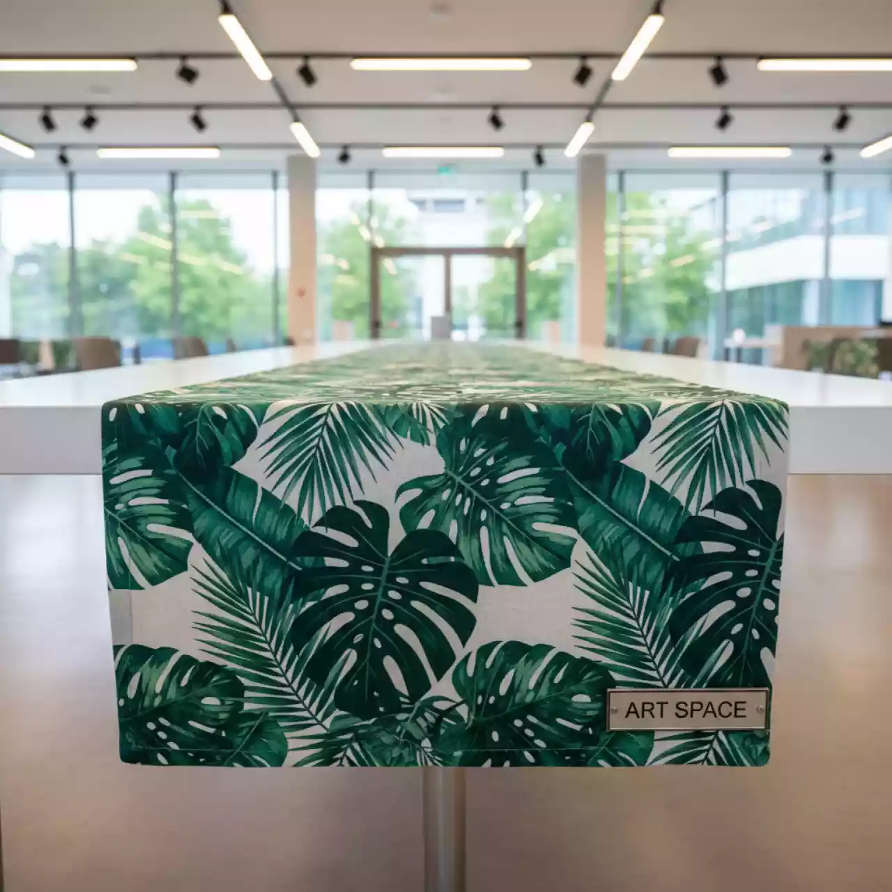 Аренда Дорожка хлопковая с тропическим принтом в Mercure Сочи Центр — ART SPACE